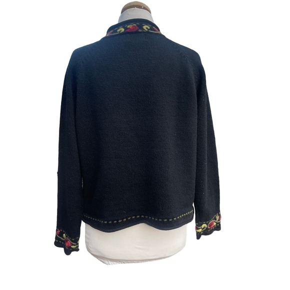 Icelandic Design Wool Blend 1/2 Zip Nordic Floral Design Sweater - Picture 3 of 16
